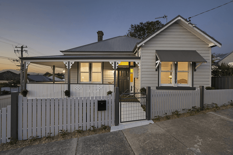 70 Henry Street, Tighes Hill, NSW 2297