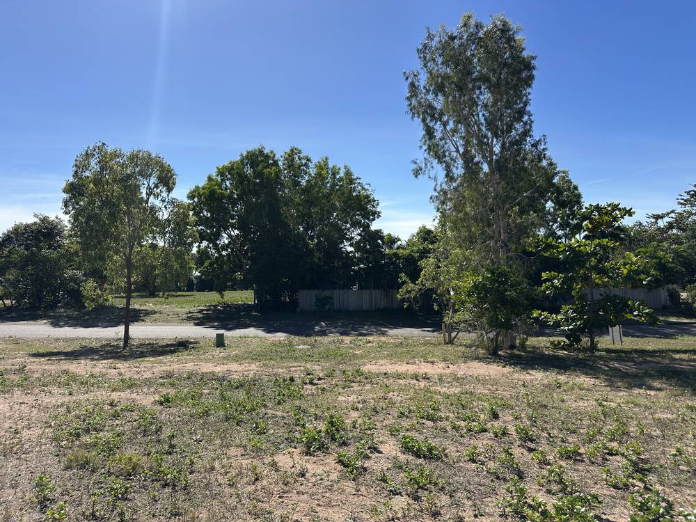 27 Wallaby Way, Horseshoe Bay, QLD 4819