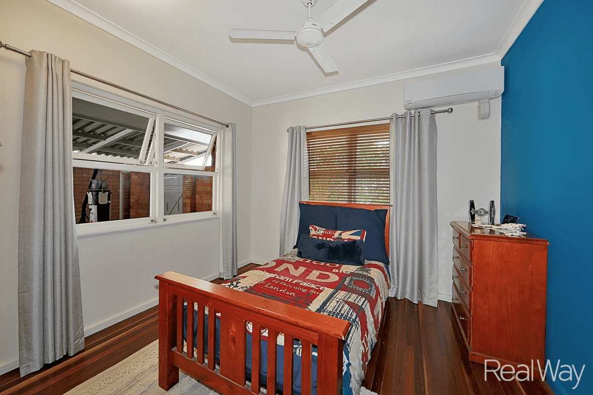 198 Walker Street, Svensson Heights, QLD 4670