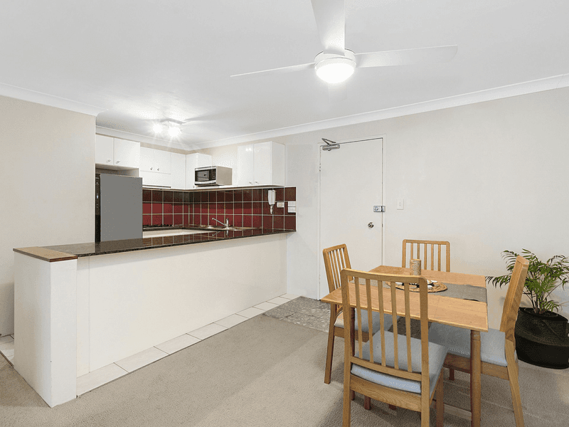 8/13 Lagoon Street, NARRABEEN, NSW 2101