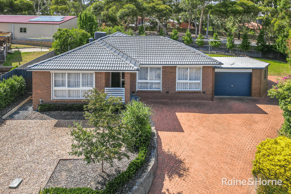 7 Argyle Place, SUNBURY, VIC 3429