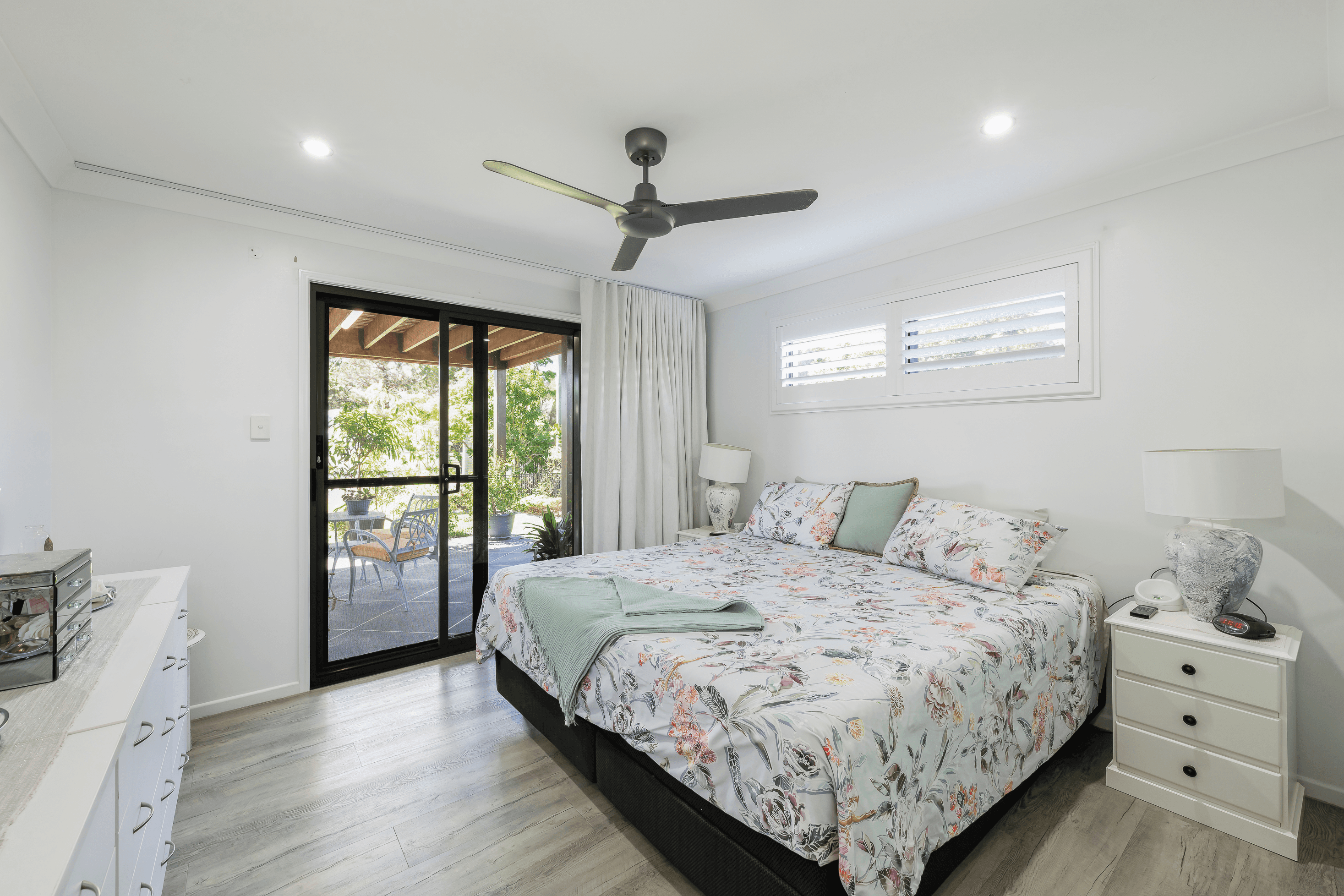 2 Esplanade, INNES PARK, QLD 4670