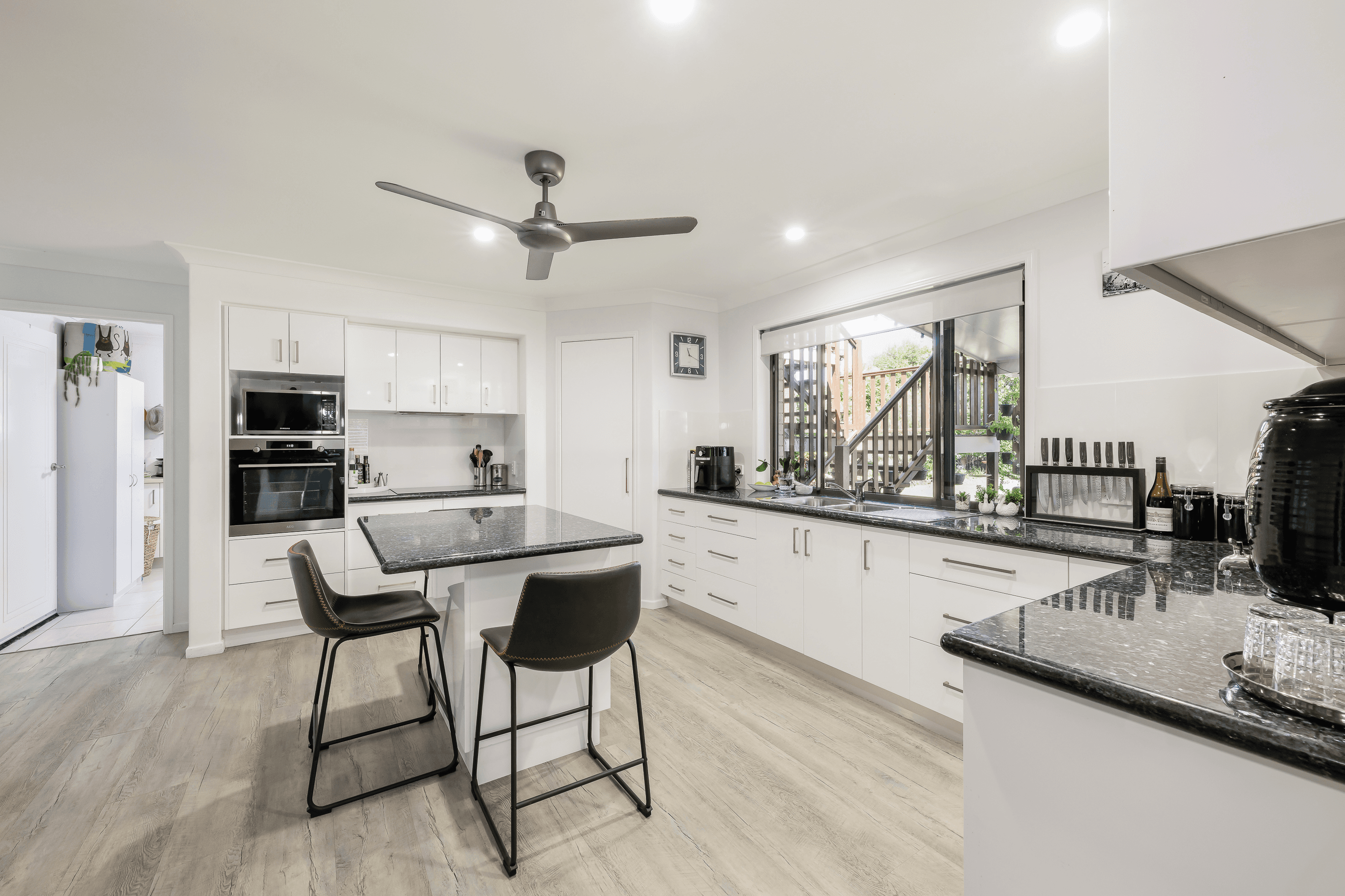2 Esplanade, INNES PARK, QLD 4670