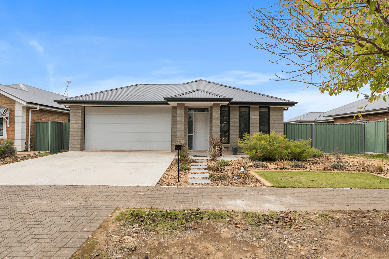 25 The Parkway, Nuriootpa, SA 5355