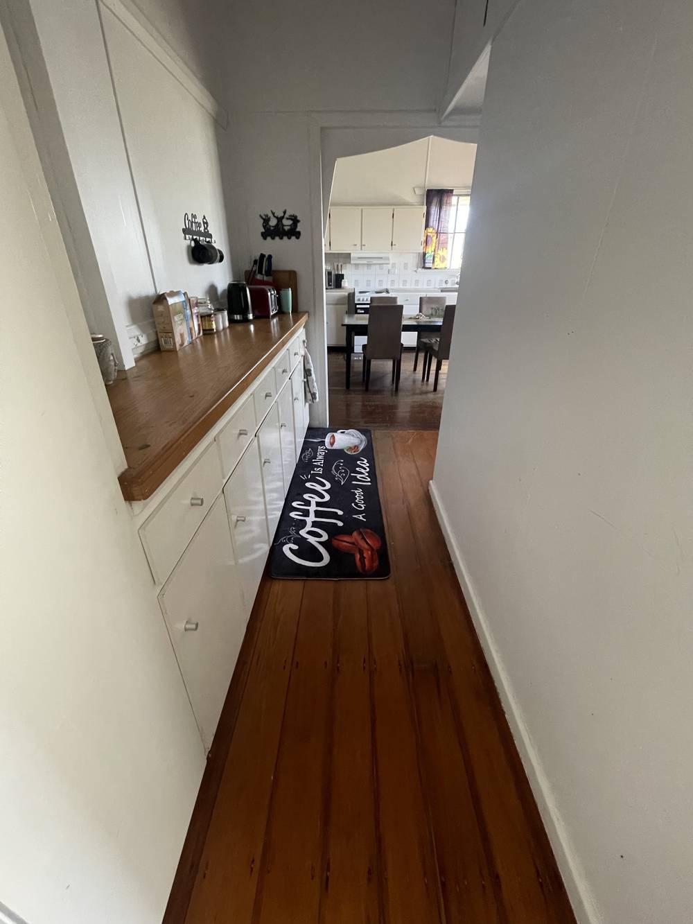 41 Thirteenth Avenue, HOME HILL, QLD 4806