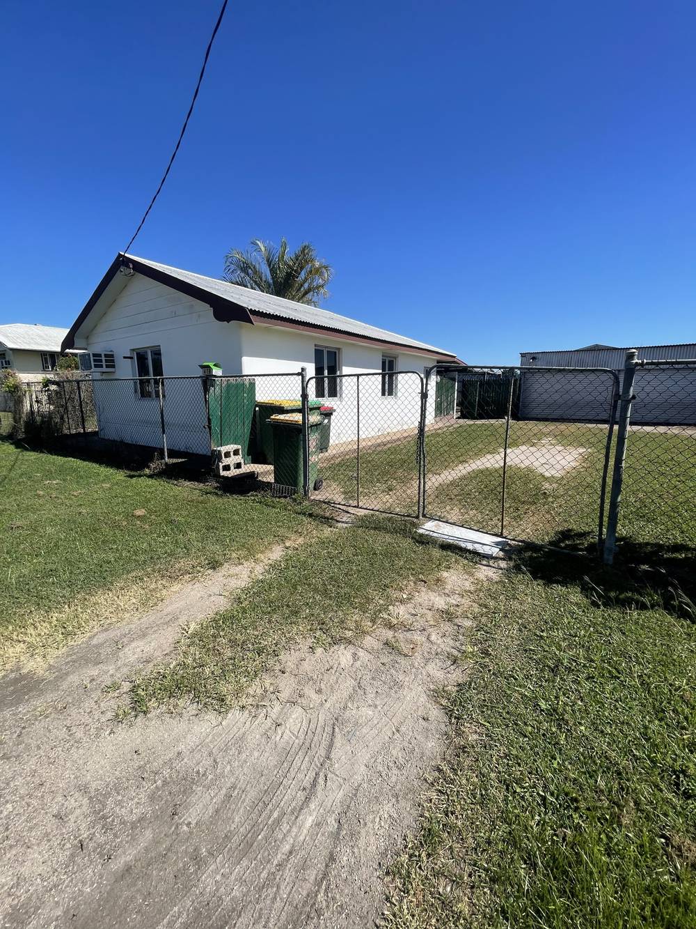 41 Thirteenth Avenue, HOME HILL, QLD 4806