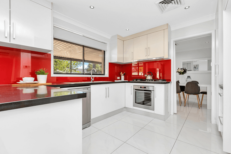 72 Eastern Road, Quakers Hill, NSW 2763