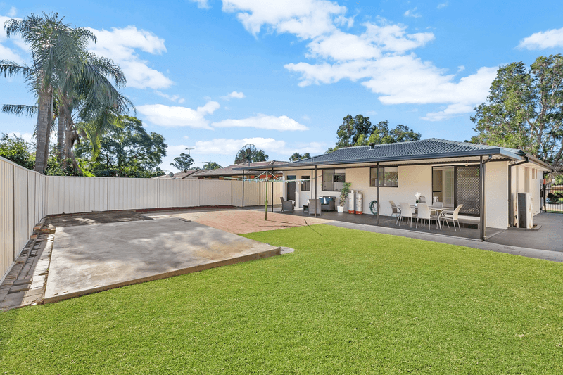 72 Eastern Road, Quakers Hill, NSW 2763