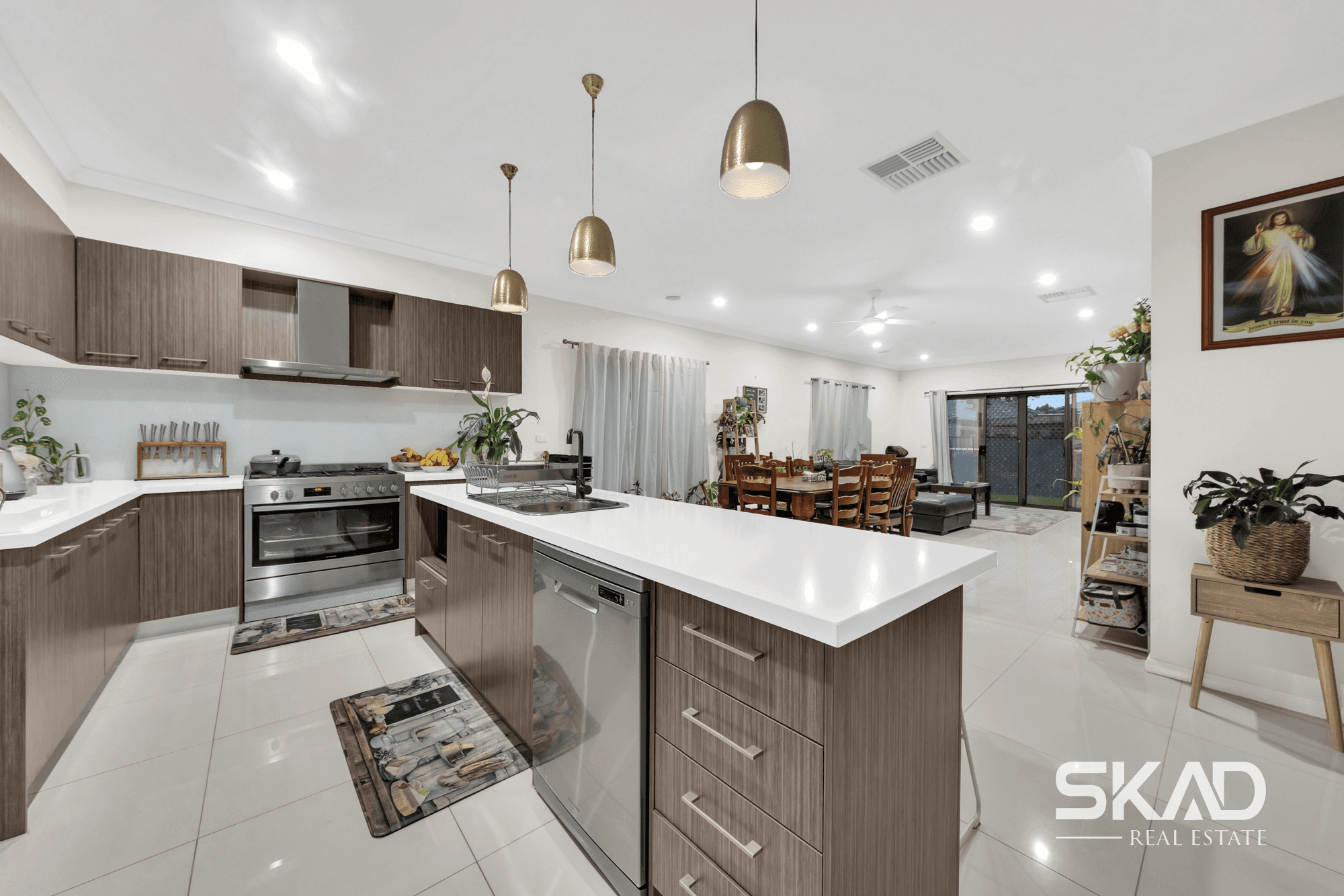 15 Emblem Way, CRAIGIEBURN, VIC 3064