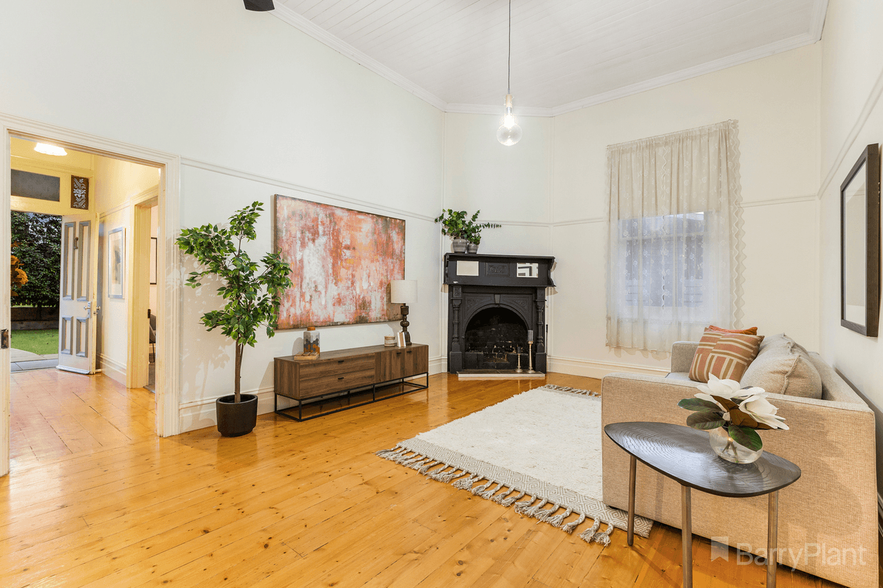 9 Reserve Street, Eaglehawk, VIC 3556