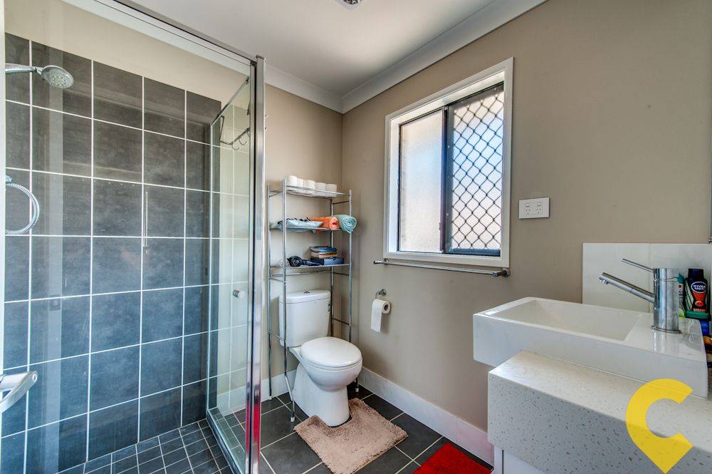 10 John Bell Court, GOODNA, QLD 4300