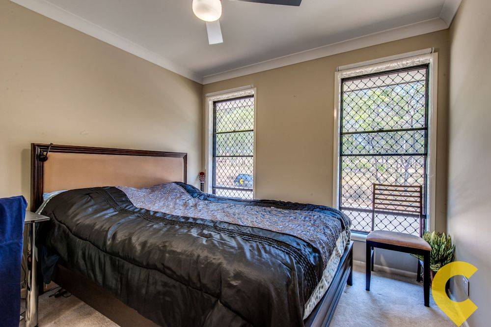 10 John Bell Court, GOODNA, QLD 4300
