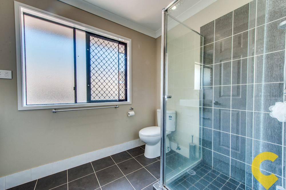 10 John Bell Court, GOODNA, QLD 4300