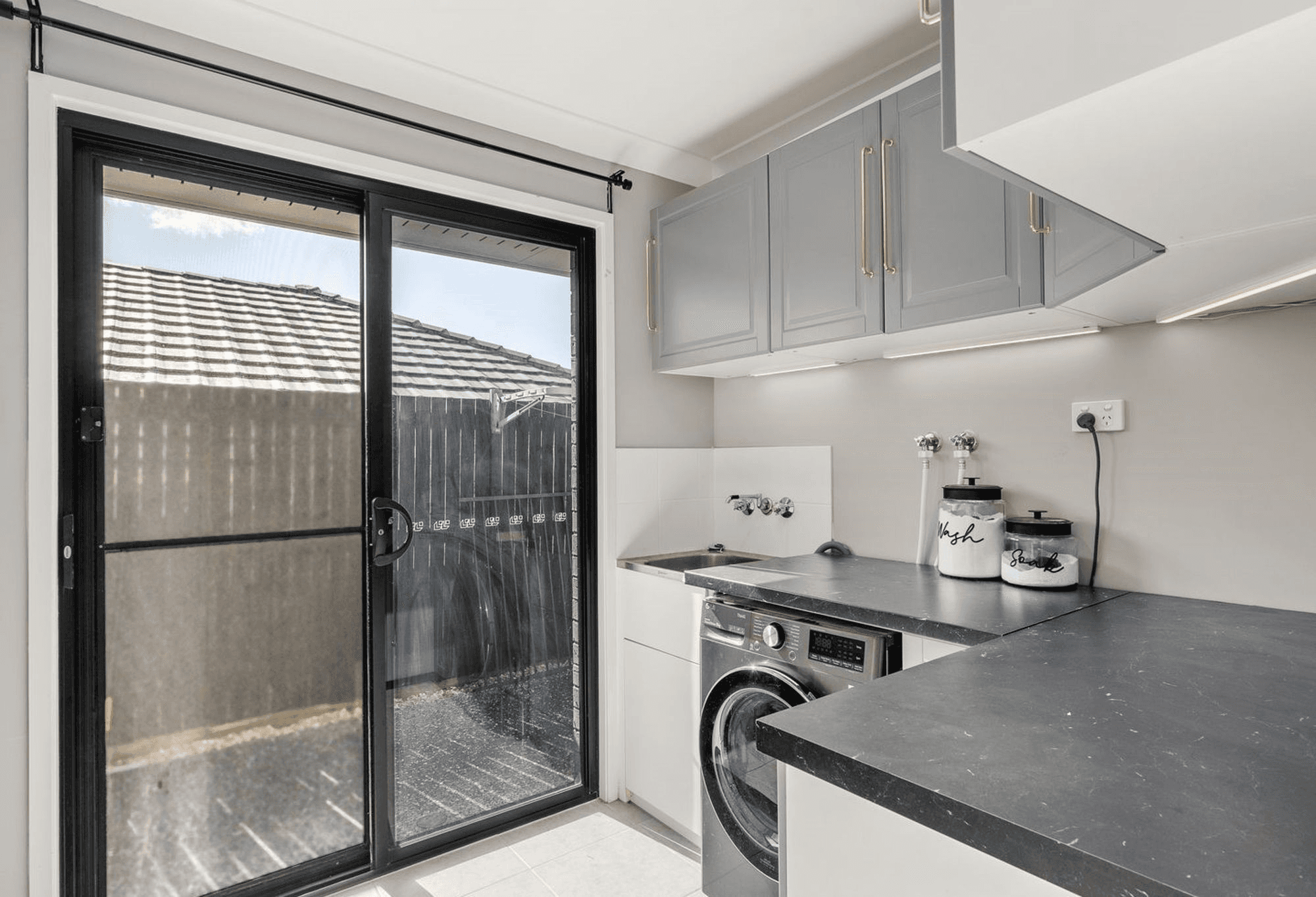 14 Kiroro Street, BAHRS SCRUB, QLD 4207