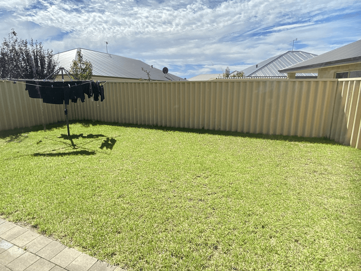 11 Pertuis Way, Yalyalup, WA 6280