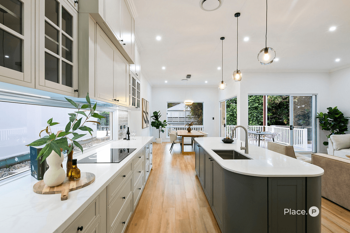 154 Cracknell Road, Tarragindi, QLD 4121