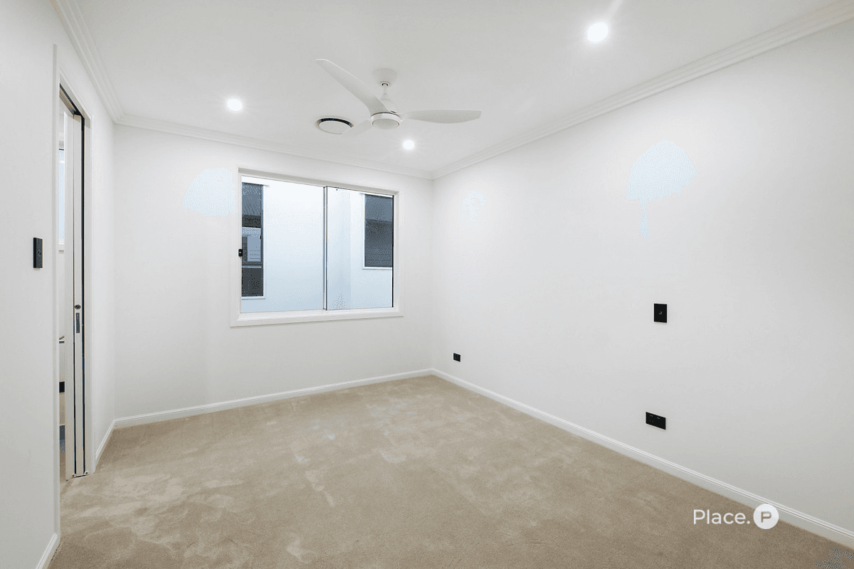 154 Cracknell Road, Tarragindi, QLD 4121