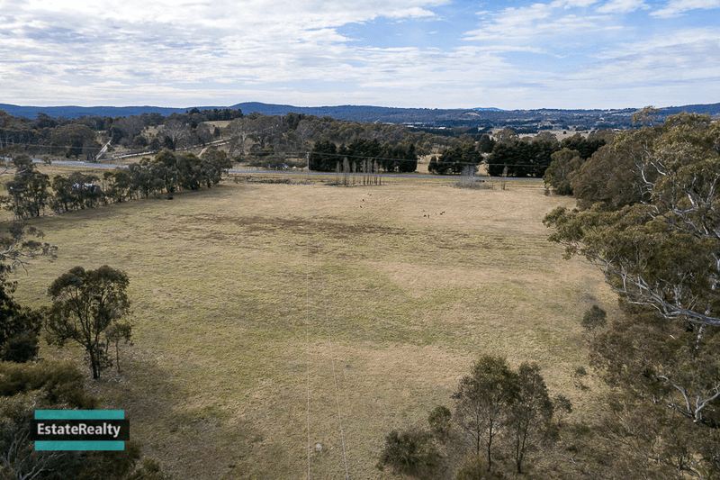 441 Weeroona Dr, Wamboin, NSW 2620