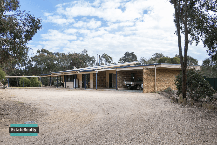 441 Weeroona Dr, Wamboin, NSW 2620