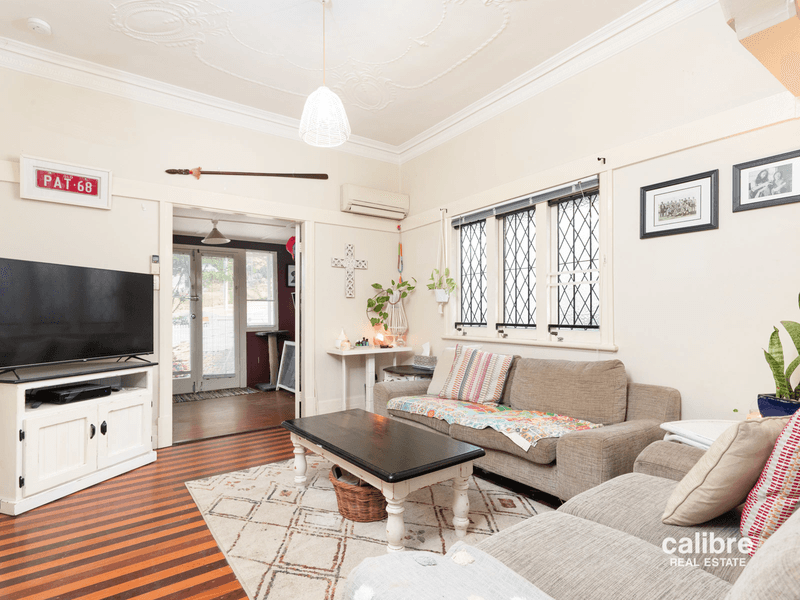 11 Cypress Drive, Ashgrove, QLD 4060