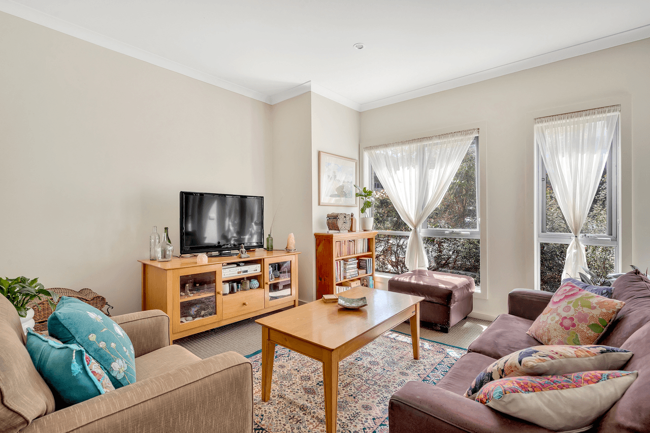 49 Rowell Drive, MERNDA, VIC 3754