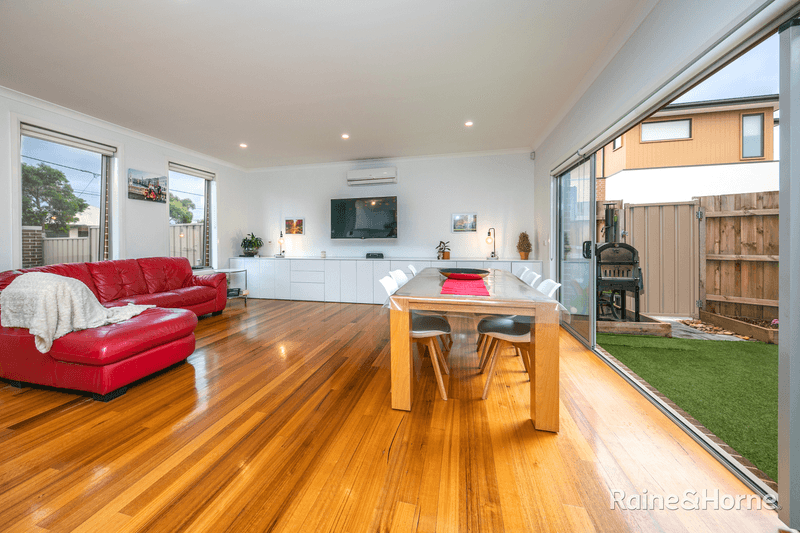 1/22 McNamara Avenue, AIRPORT WEST, VIC 3042