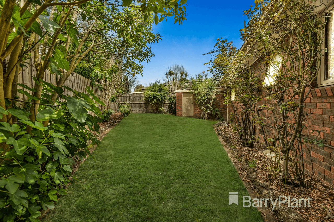 2/19 Orna Street, Ferntree Gully, VIC 3156