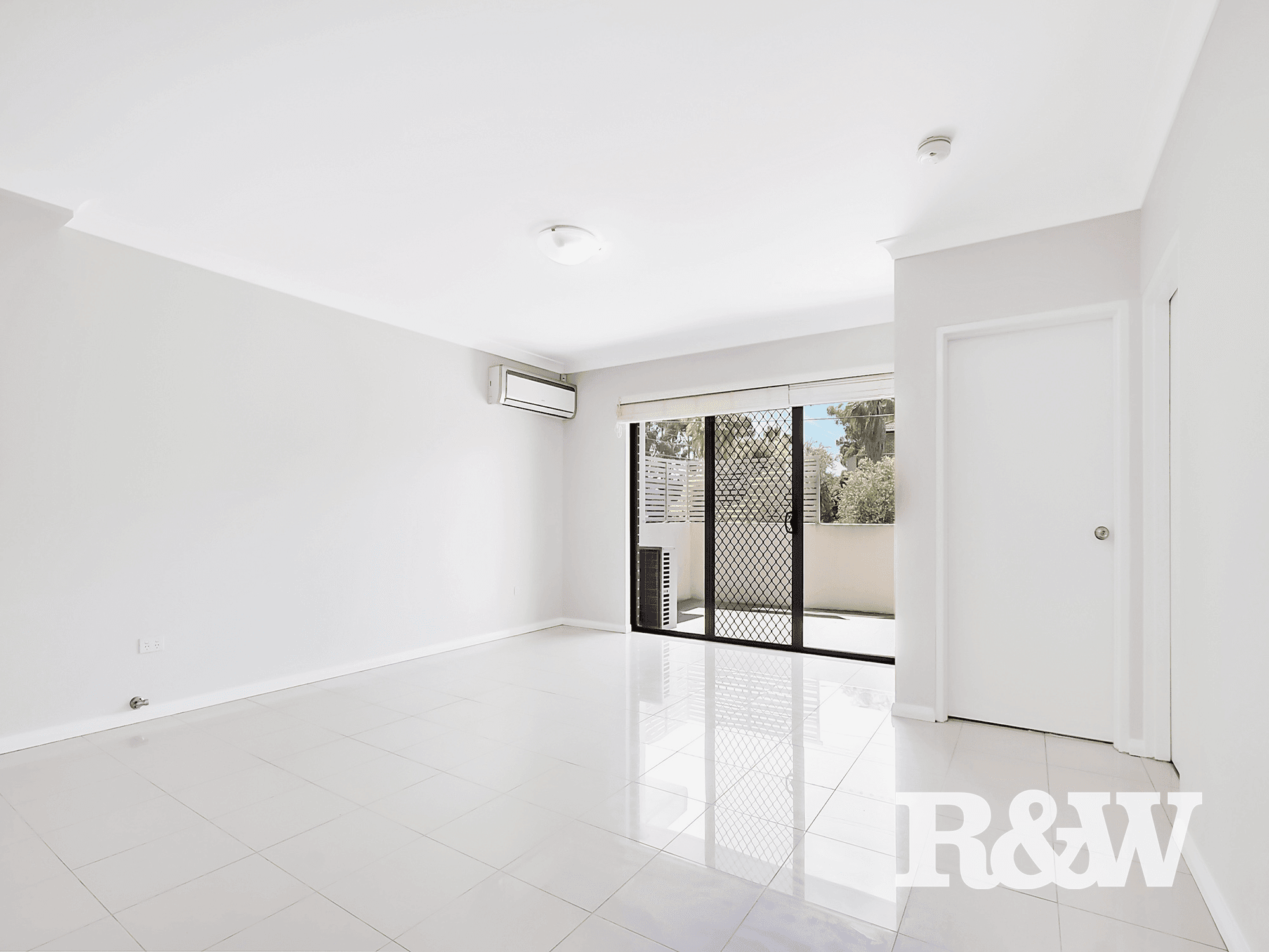 2/55-57 Hassall Street, WESTMEAD, NSW 2145