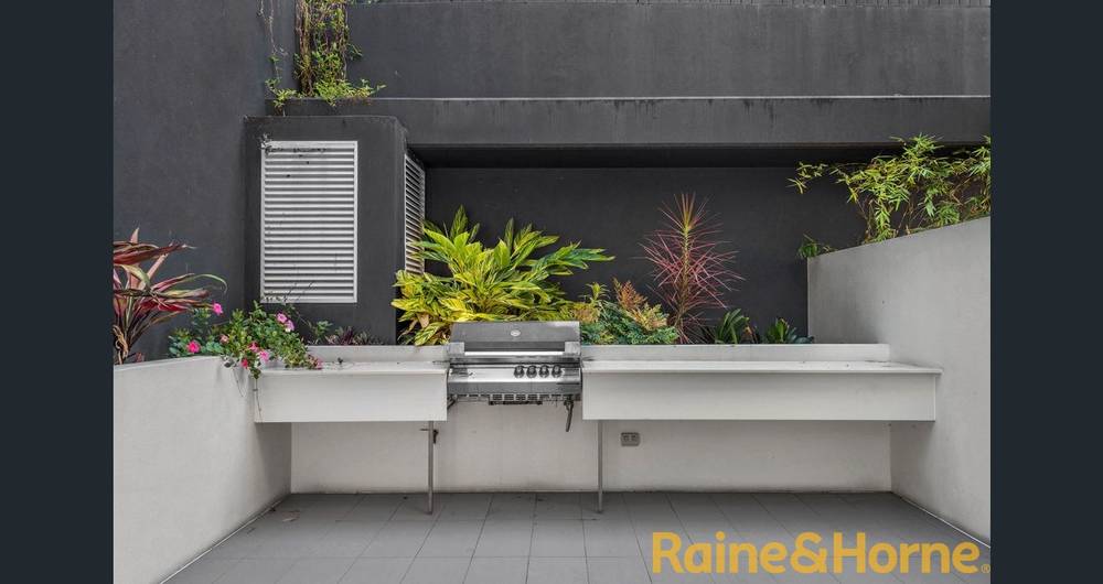 ID:L19200/ 43 Beeston, TENERIFFE, QLD 4005