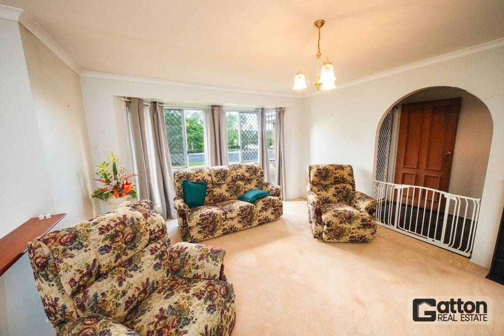 31 Lake Apex Drive, Gatton, QLD 4343