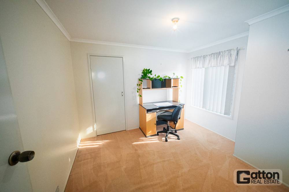 31 Lake Apex Drive, Gatton, QLD 4343