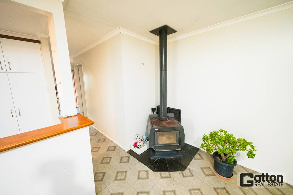 31 Lake Apex Drive, Gatton, QLD 4343