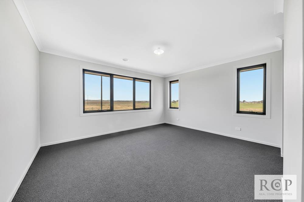 1 Wattlebird Drive, KURUNJANG, VIC 3337