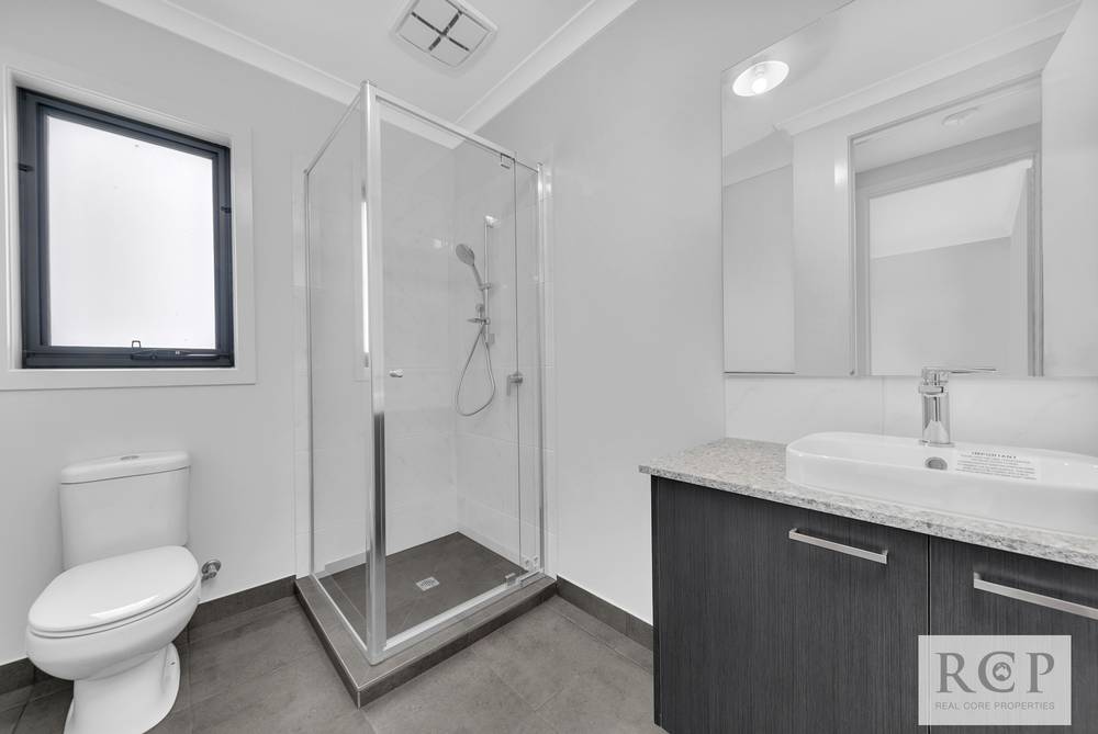 1 Wattlebird Drive, KURUNJANG, VIC 3337