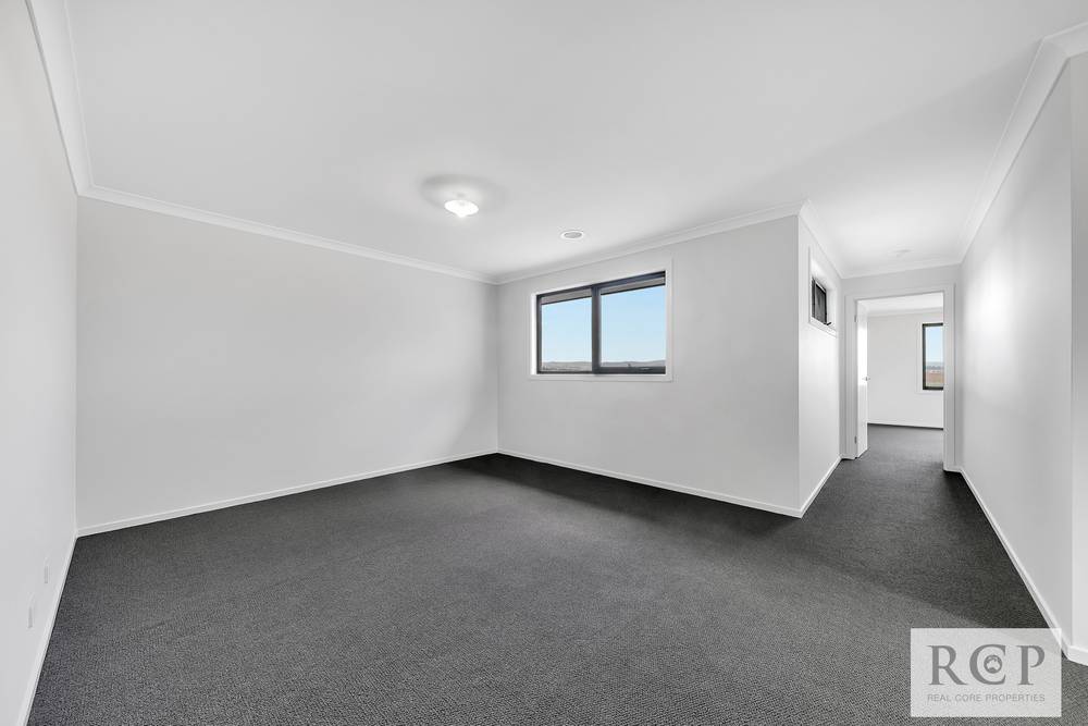 1 Wattlebird Drive, KURUNJANG, VIC 3337