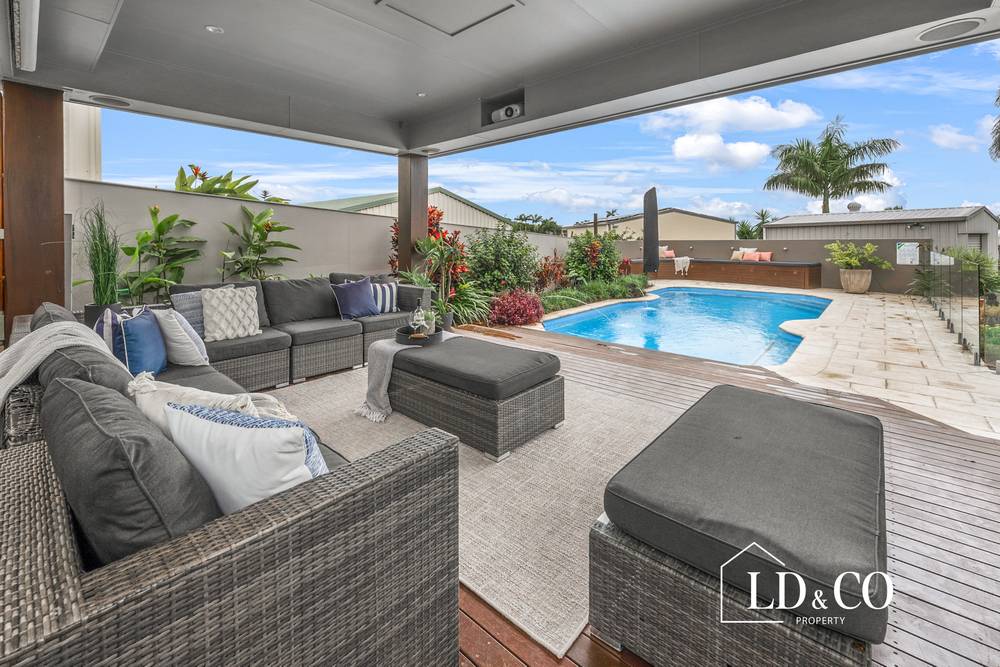 21 Theodore Crescent, RURAL VIEW, QLD 4740