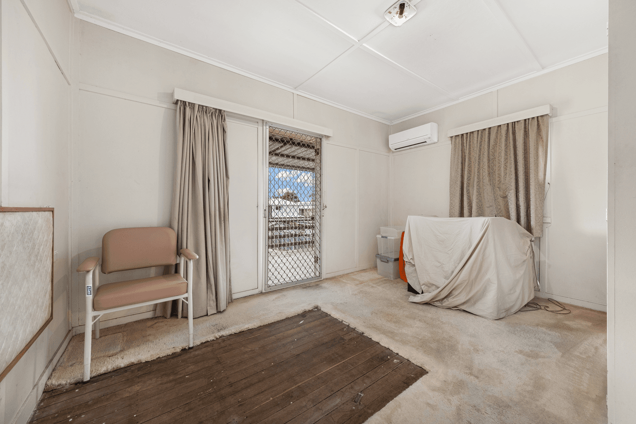 28-30 Pershing Street, KEPERRA, QLD 4054