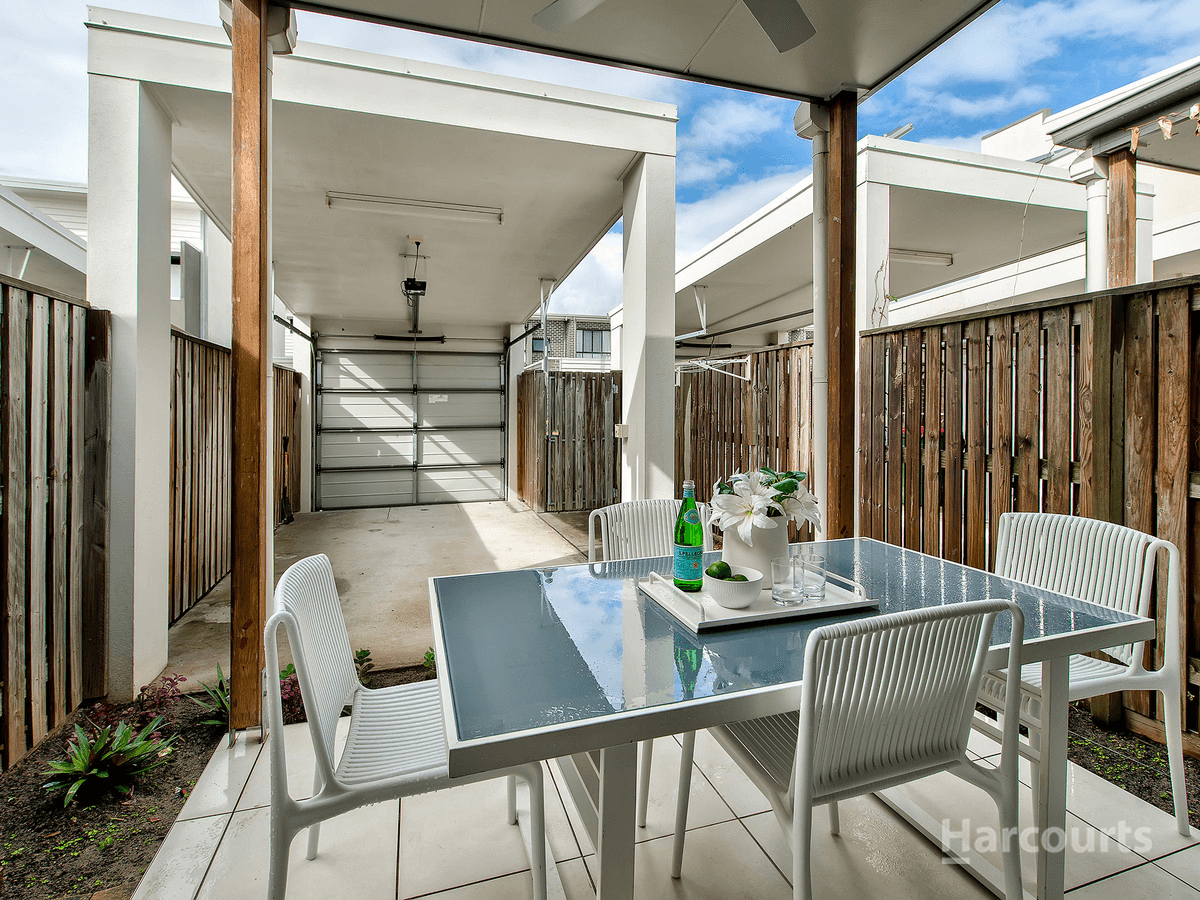 13 Cocoparra Place, Fitzgibbon, QLD 4018