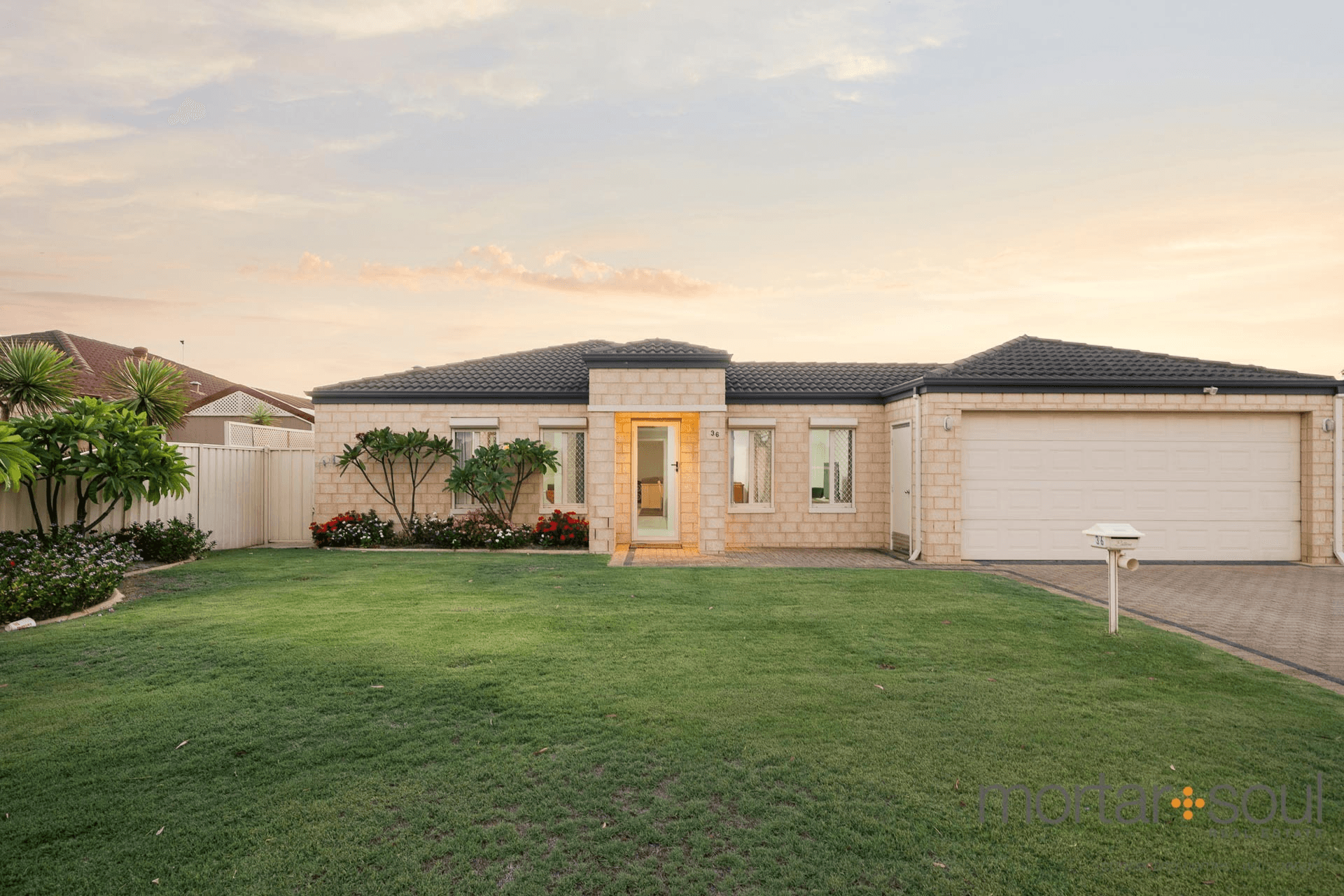 36 Brenchley Dr, Atwell, WA 6164