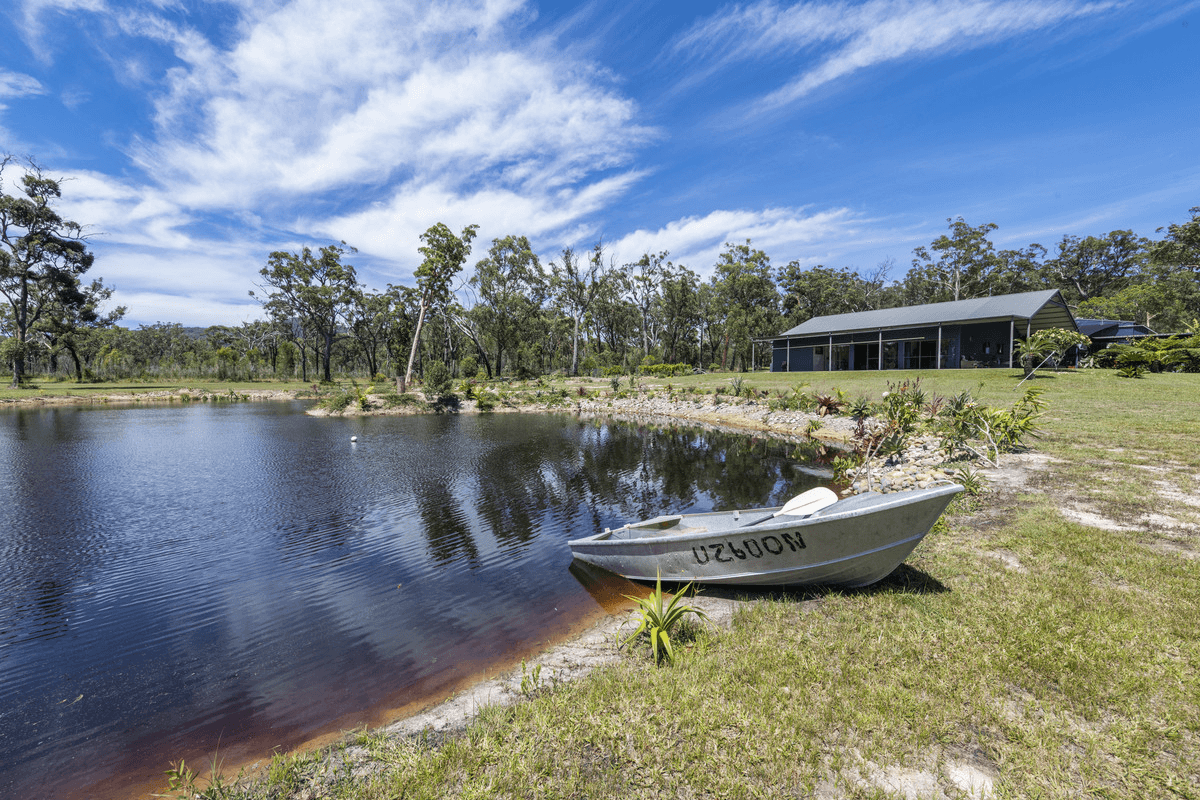 1484 Brooms Head Road, Taloumbi, NSW 2463