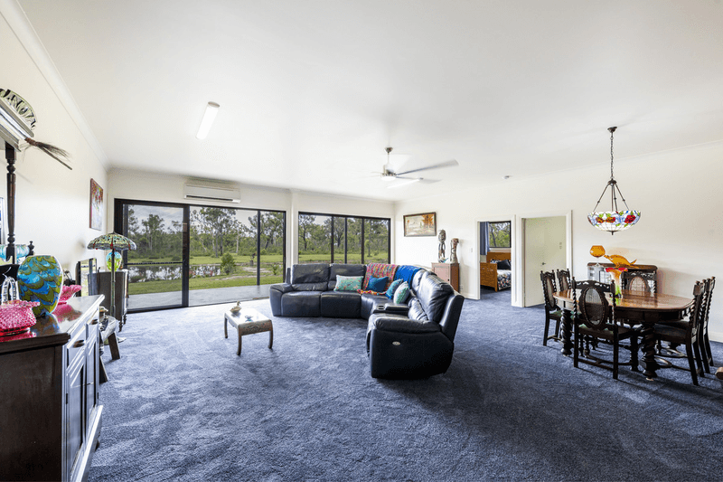 1484 Brooms Head Road, Taloumbi, NSW 2463