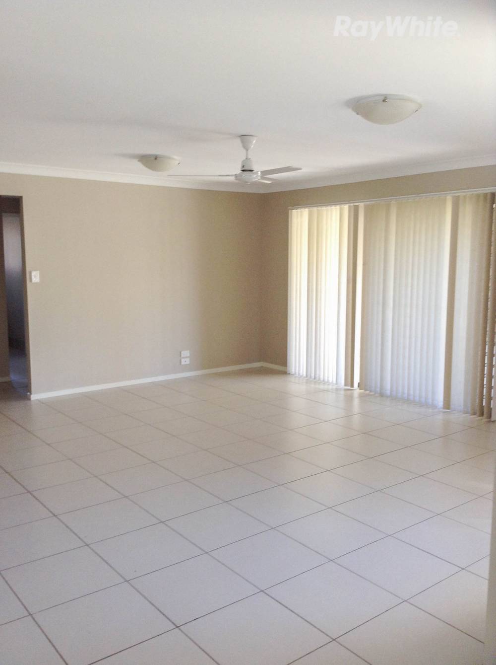 19 Kordan Boulevard, RACEVIEW, QLD 4305