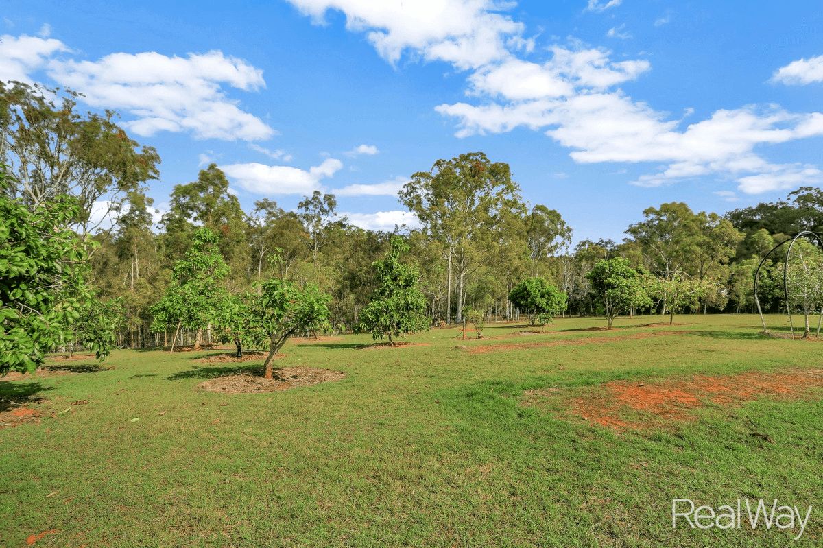 94 Kurths Road, South Kolan, QLD 4670