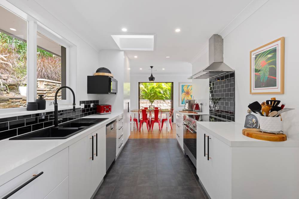 17 Derna Crescent, ALLAMBIE HEIGHTS, NSW 2100