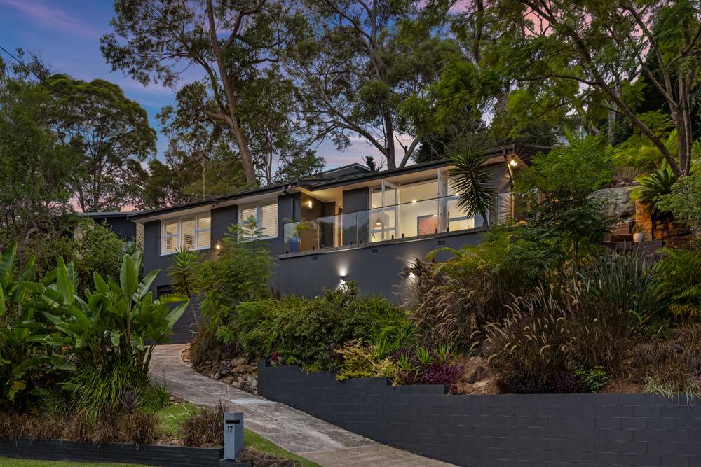 17 Derna Crescent, ALLAMBIE HEIGHTS, NSW 2100