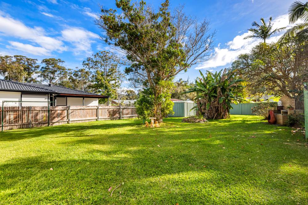 28 Elizabeth Avenue, LEMON TREE PASSAGE, NSW 2319