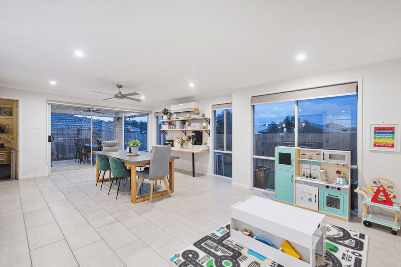 1 Beaufort Crescent, Ormeau Hills, QLD 4208