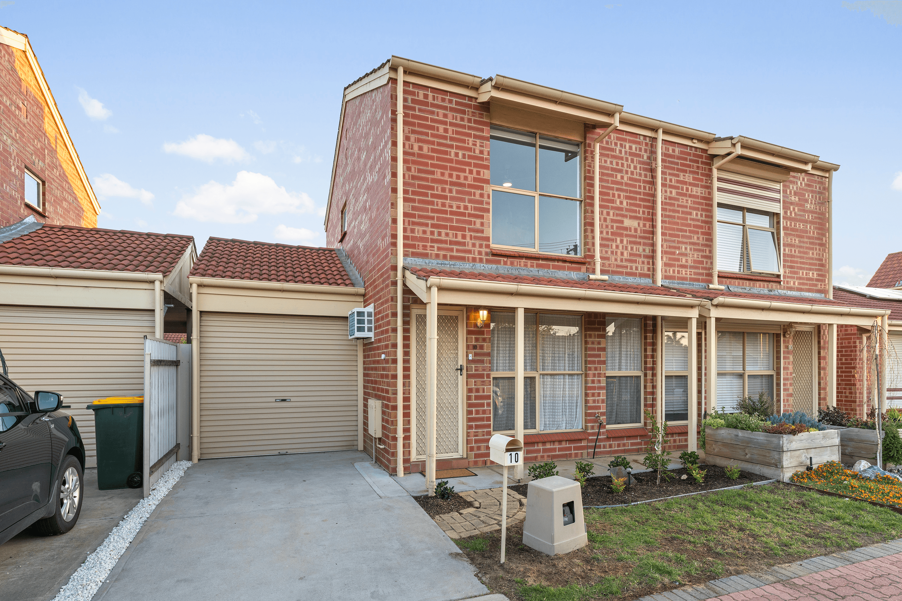 10 Weir Street, LARGS BAY, SA 5016