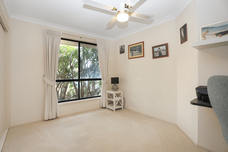 39 Admiralty Avenue, TEA GARDENS, NSW 2324