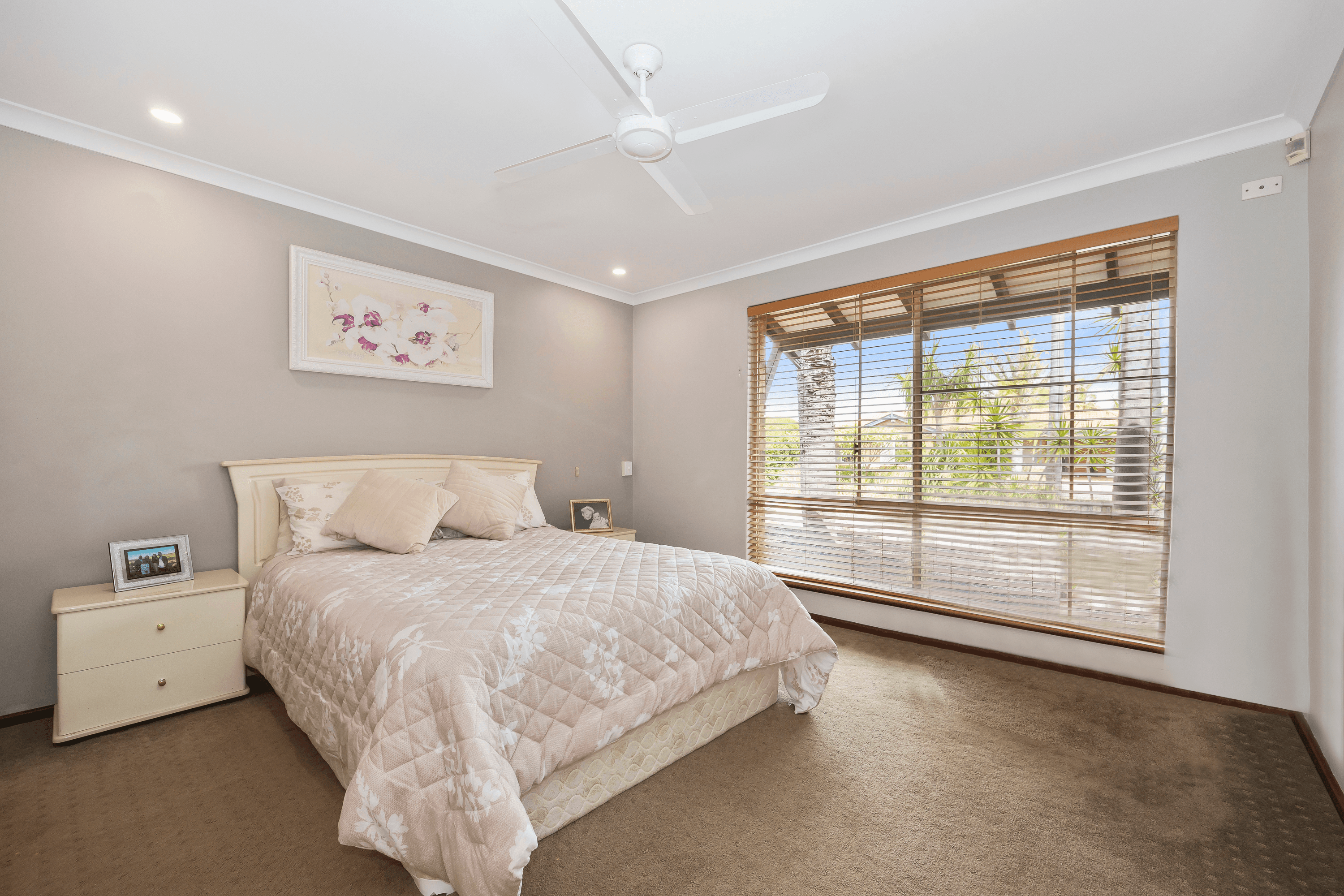 13 Tipuana Place, THORNLIE, WA 6108